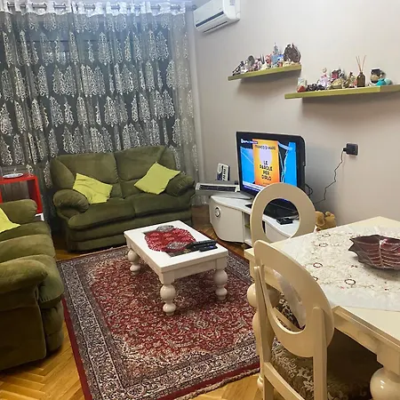 Klik Center Apartamento *