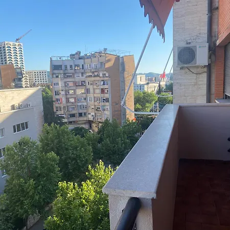 Klik Center Apartamento Tirana